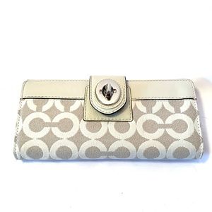 Like new White Monogram Coach Wallet card holder